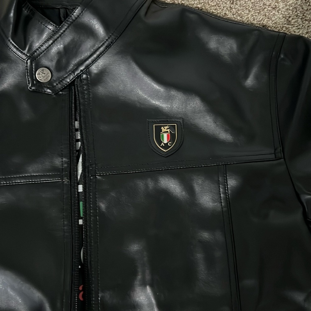 Armani Collezioni Italia